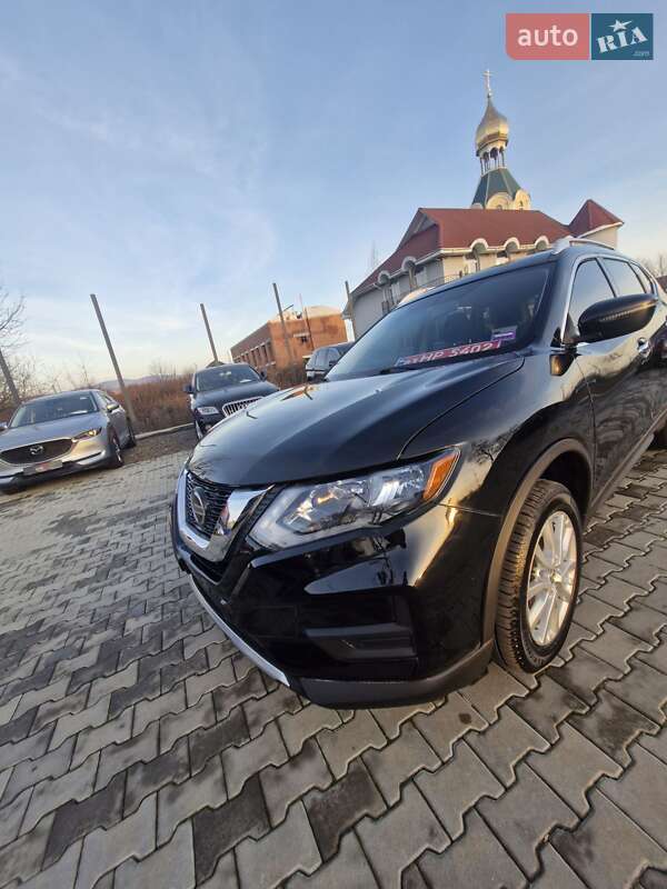 Внедорожник / Кроссовер Nissan Rogue 2018 в Ужгороде фото 4 Внедорожник / Кроссовер Nissan Rogue 2018 в Ужгороде