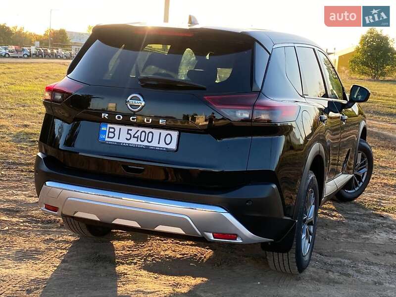 Внедорожник / Кроссовер Nissan Rogue 2021 в Полтаве