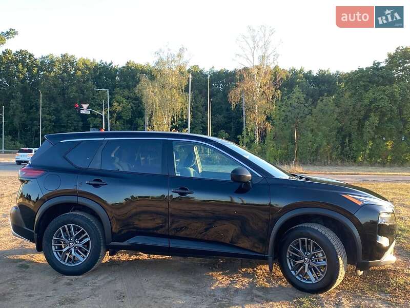 Внедорожник / Кроссовер Nissan Rogue 2021 в Полтаве