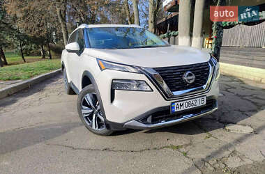 Позашляховик / Кросовер Nissan Rogue 2023 в Житомирі