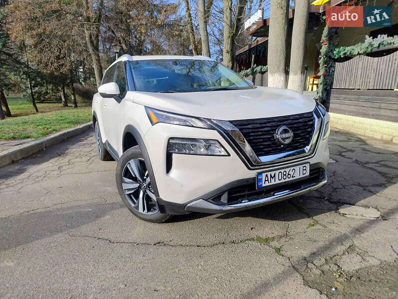 Nissan Rogue 2023