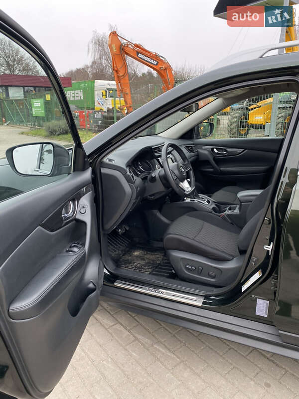 Внедорожник / Кроссовер Nissan Rogue 2018 в Ровно фото 19 Внедорожник / Кроссовер Nissan Rogue 2018 в Ровно