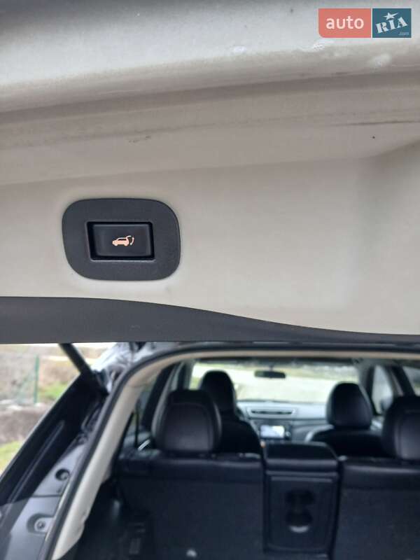 Позашляховик / Кросовер Nissan Rogue 2014 в Івано-Франківську