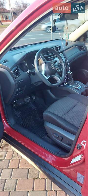 Позашляховик / Кросовер Nissan Rogue 2017 в Харкові