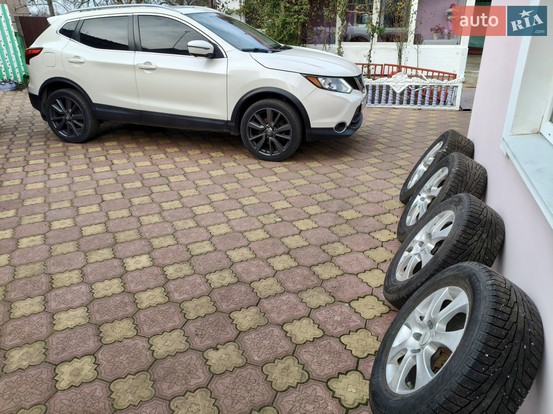 2017 Nissan Rogue - мініатюра 9