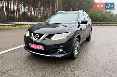 Позашляховик / Кросовер Nissan Rogue 2015 в Ковелі