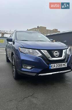 Внедорожник / Кроссовер Nissan Rogue 2019 в Киеве