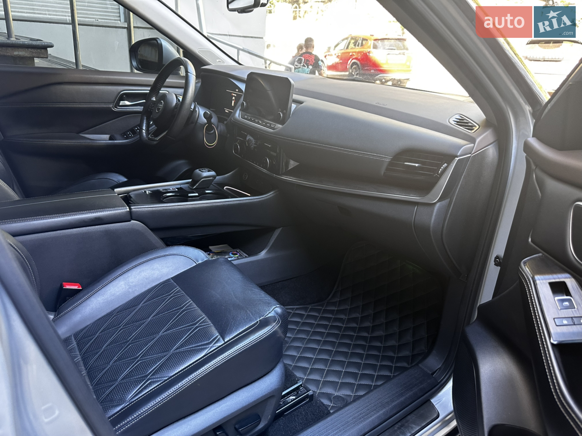 2021 Nissan Rogue - мініатюра 11