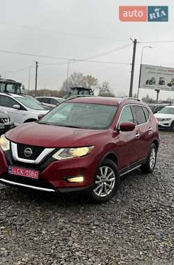 Внедорожник / Кроссовер Nissan Rogue 2018 в Львове