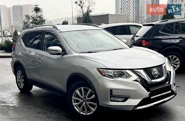 Внедорожник / Кроссовер Nissan Rogue 2019 в Киеве
