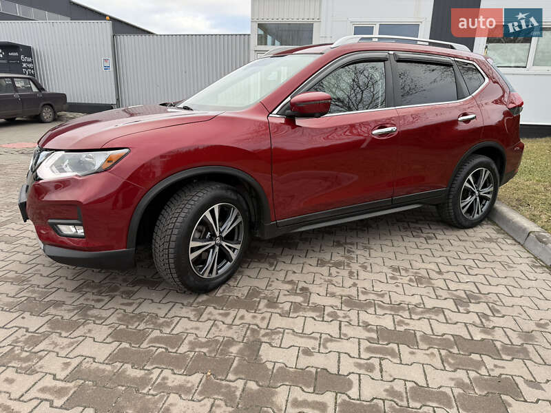 Внедорожник / Кроссовер Nissan Rogue 2018 в Белой Церкви