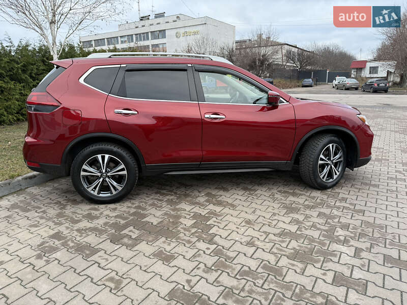 Внедорожник / Кроссовер Nissan Rogue 2018 в Белой Церкви
