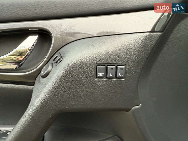 Внедорожник / Кроссовер Nissan Rogue 2018 в Белой Церкви