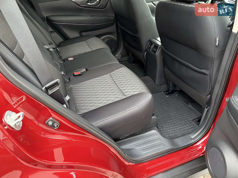 Внедорожник / Кроссовер Nissan Rogue 2018 в Белой Церкви