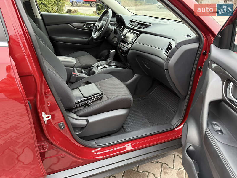 Внедорожник / Кроссовер Nissan Rogue 2018 в Белой Церкви