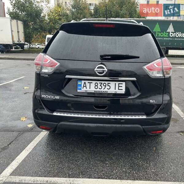 Позашляховик / Кросовер Nissan Rogue 2016 в Івано-Франківську