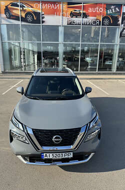 Позашляховик / Кросовер Nissan Rogue 2022 в Білій Церкві