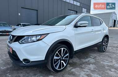 Внедорожник / Кроссовер Nissan Rogue 2017 в Львове