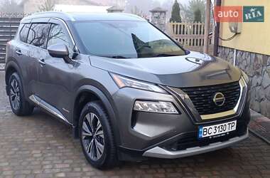 Позашляховик / Кросовер Nissan Rogue 2020 в Рава-Руській