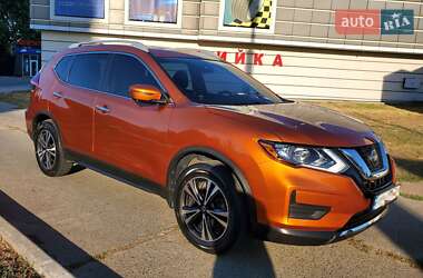Внедорожник / Кроссовер Nissan Rogue 2018 в Харькове