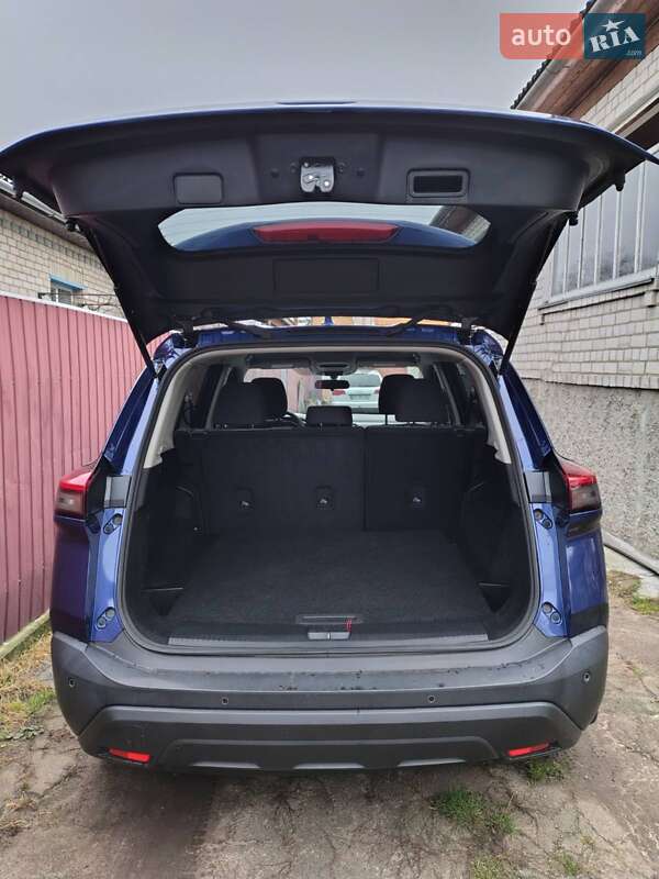 Позашляховик / Кросовер Nissan Rogue 2021 в Чернігові