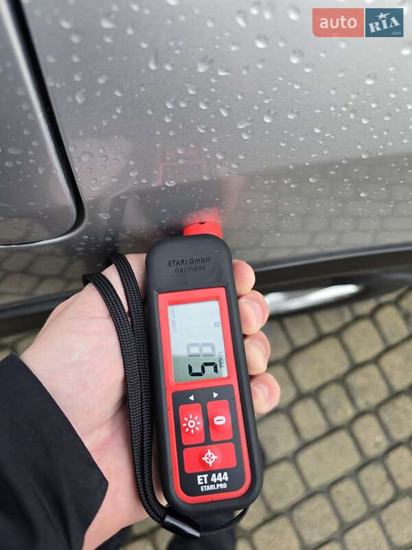 Позашляховик / Кросовер Nissan Rogue 2017 в Мукачевому