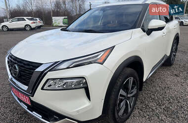 Внедорожник / Кроссовер Nissan Rogue 2021 в Луцке