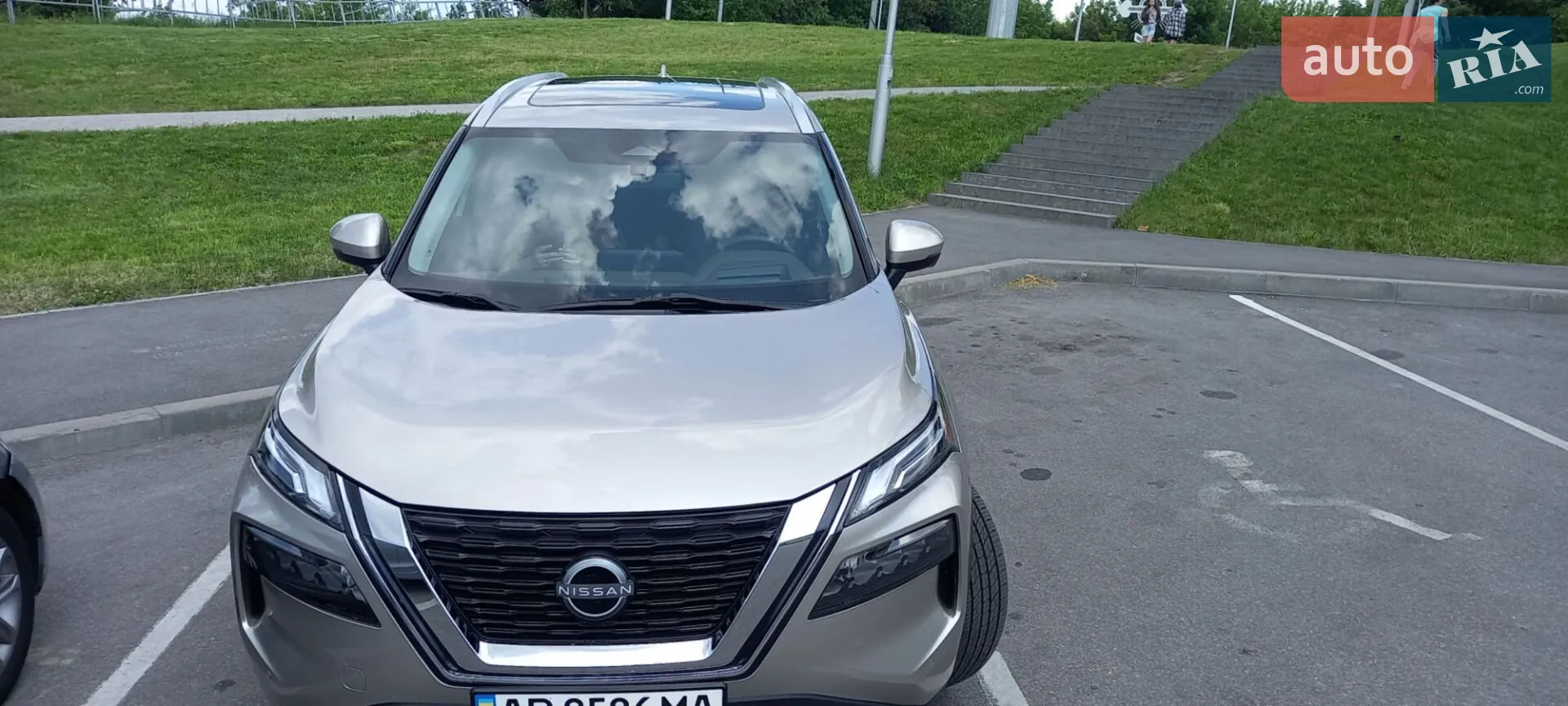 2022 Nissan Rogue - мініатюра 6