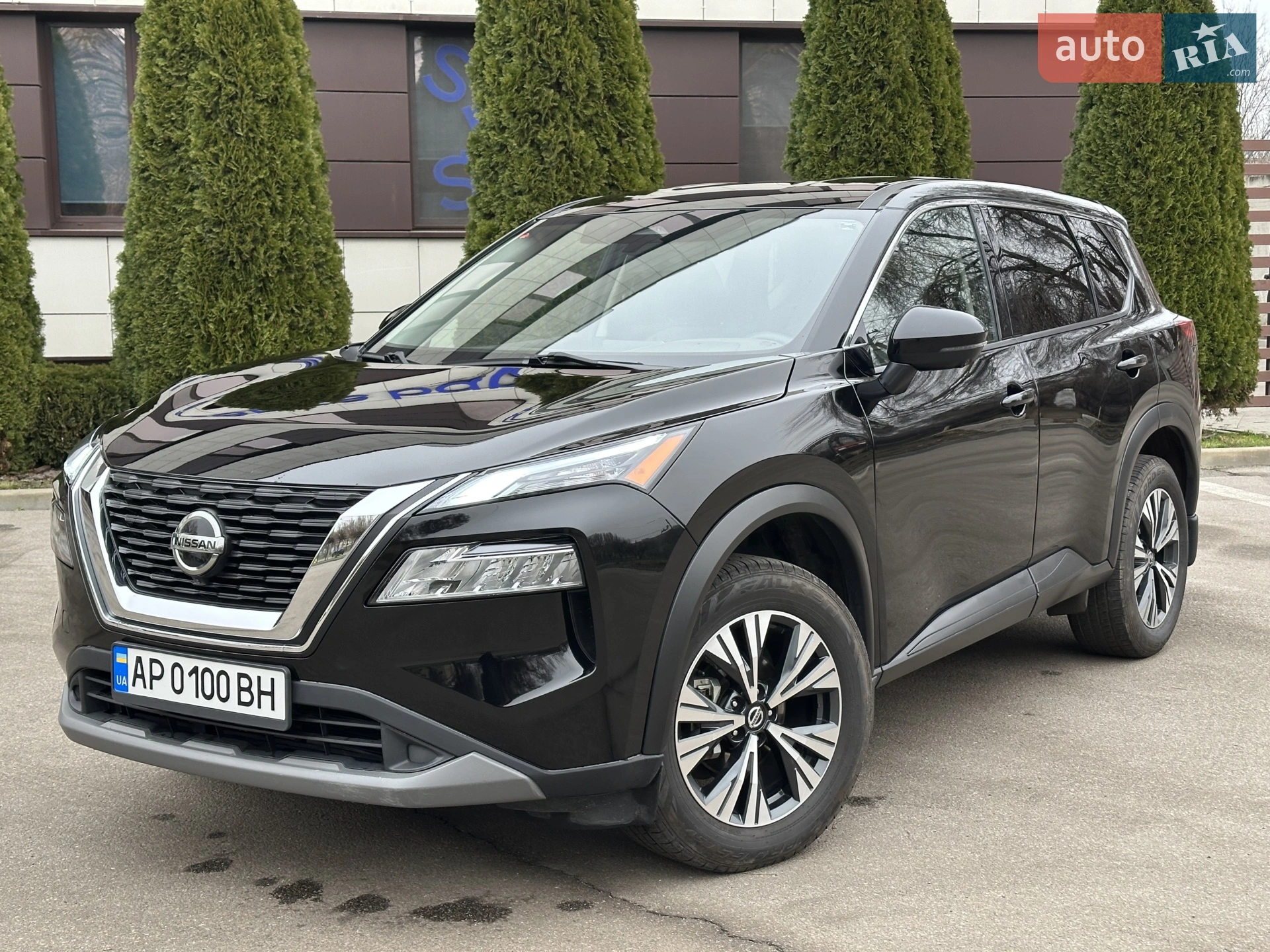 2020 Nissan Rogue - мініатюра 2