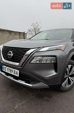 Позашляховик / Кросовер Nissan Rogue 2022 в Кам'янському