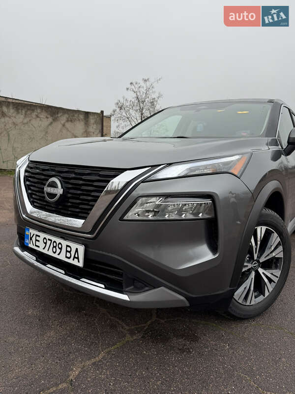 Внедорожник / Кроссовер Nissan Rogue 2022 в Каменском