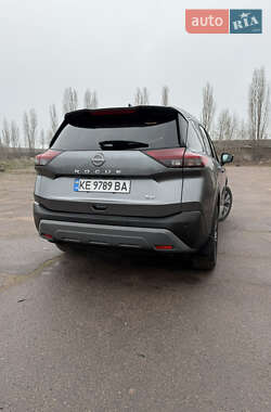 Позашляховик / Кросовер Nissan Rogue 2022 в Кам'янському