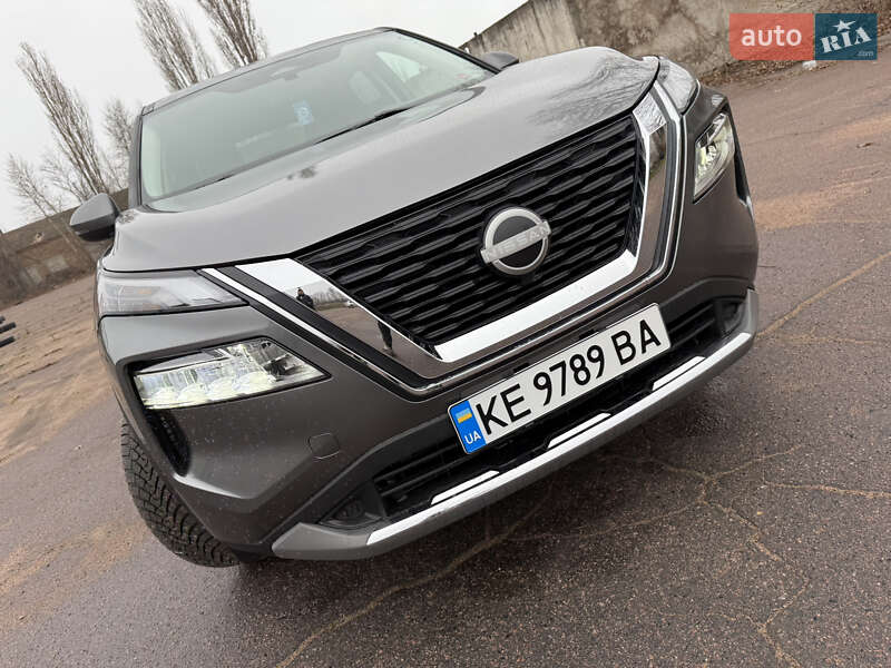 Внедорожник / Кроссовер Nissan Rogue 2022 в Каменском