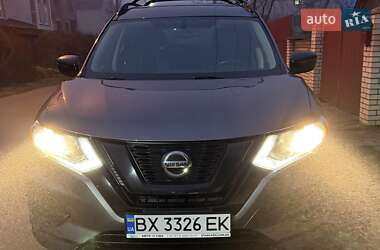 Внедорожник / Кроссовер Nissan Rogue 2018 в Хмельницком
