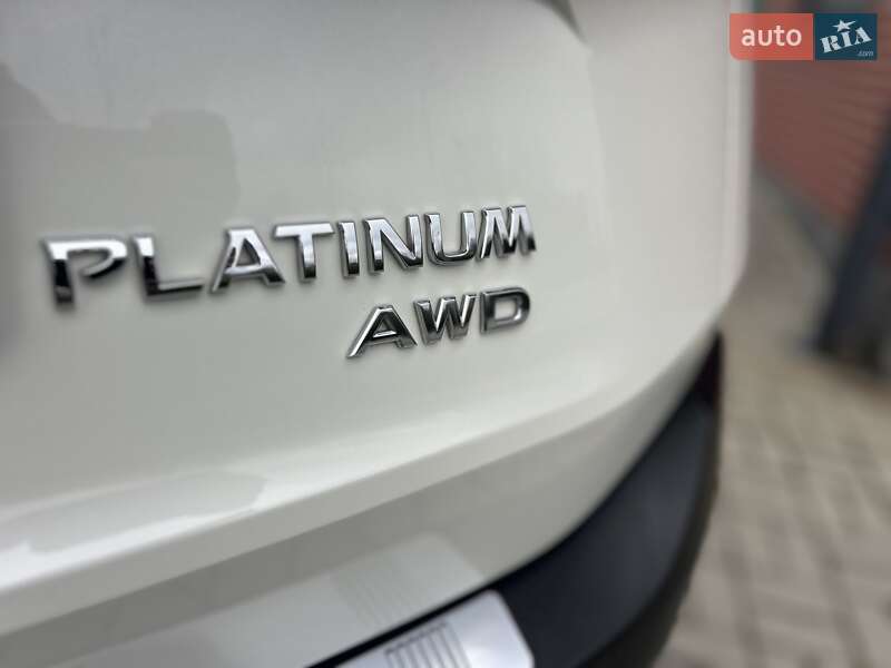 Внедорожник / Кроссовер Nissan Rogue 2022 в Львове