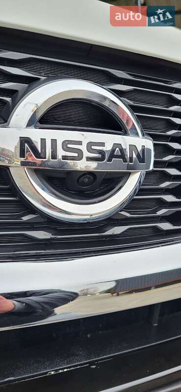 Внедорожник / Кроссовер Nissan Rogue 2016 в Днепре