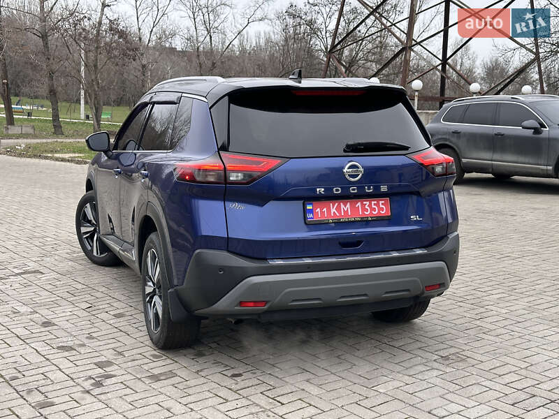 Позашляховик / Кросовер Nissan Rogue 2021 в Запоріжжі