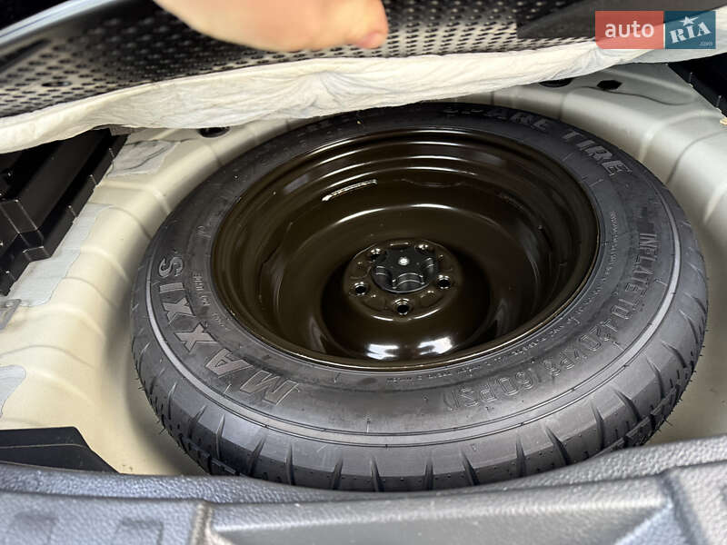 Позашляховик / Кросовер Nissan Rogue 2016 в Львові фото 49 Позашляховик / Кросовер Nissan Rogue 2016 в Львові