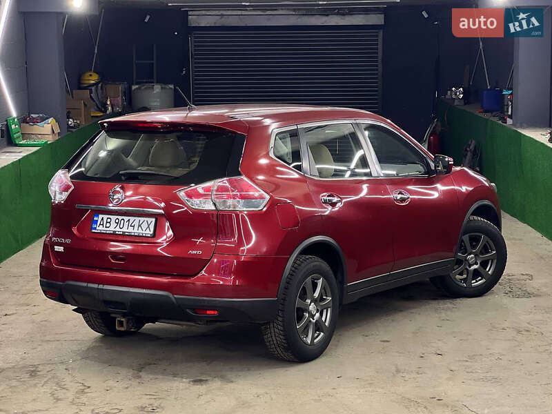 Позашляховик / Кросовер Nissan Rogue 2014 в Києві