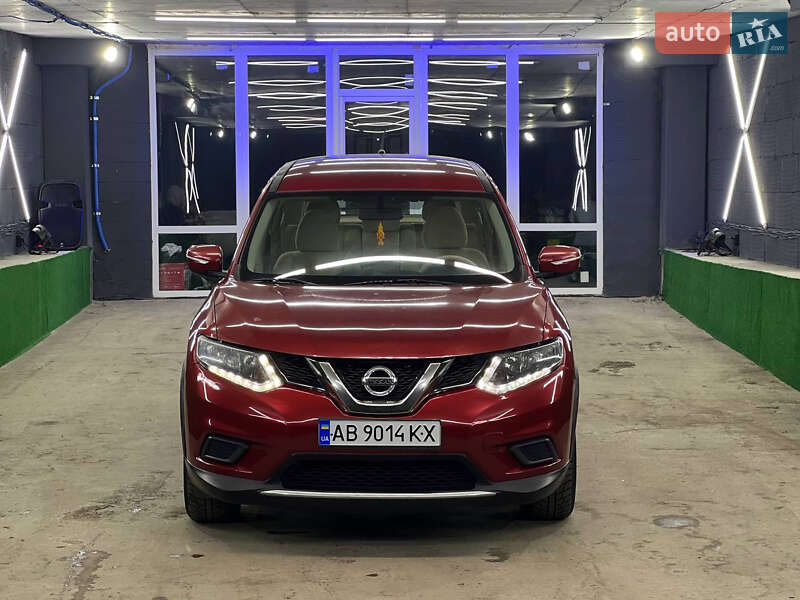 Позашляховик / Кросовер Nissan Rogue 2014 в Києві
