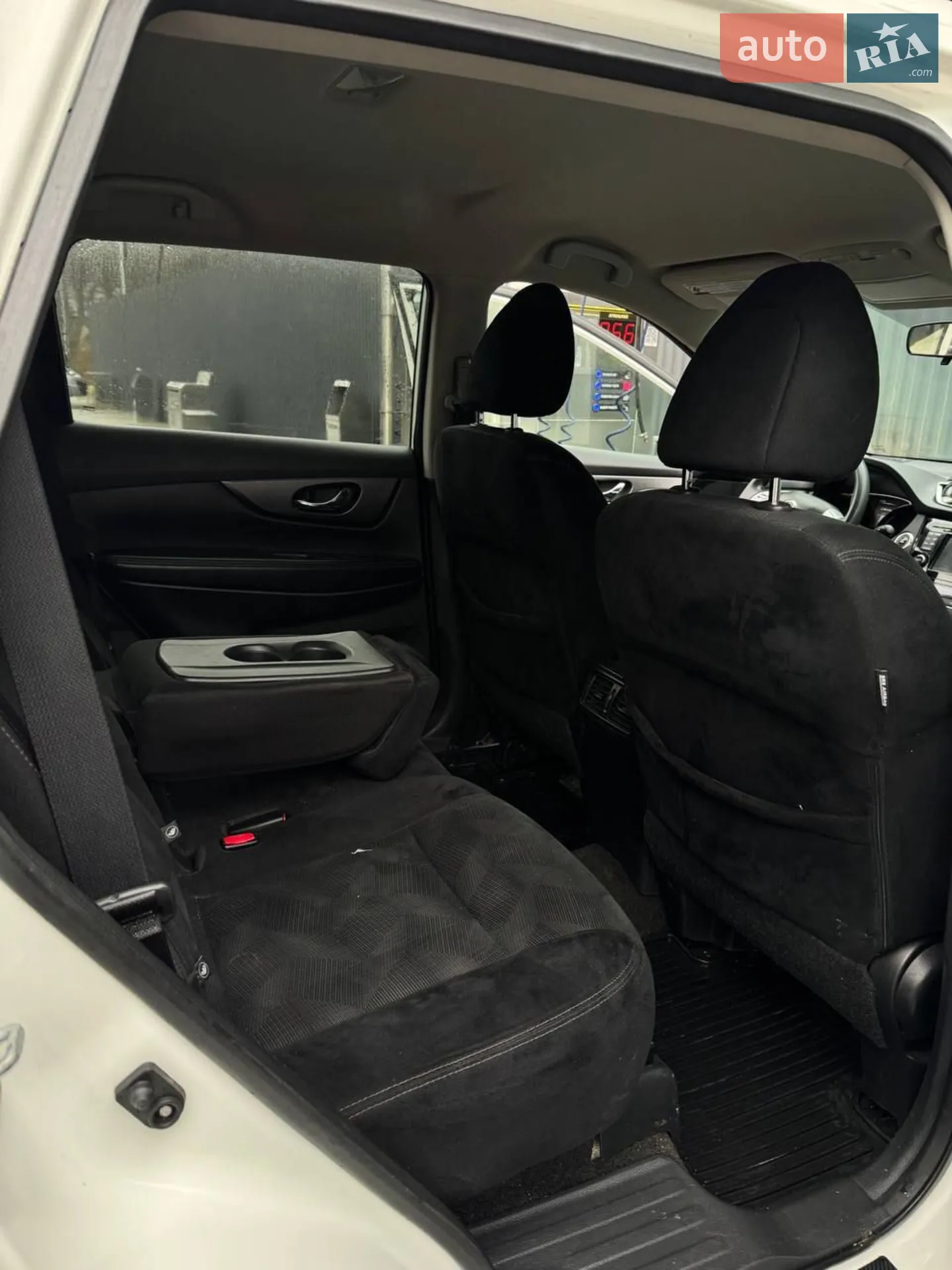 2016 Nissan Rogue - мініатюра 5
