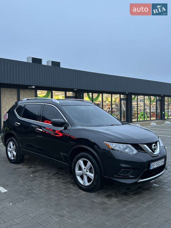 Внедорожник / Кроссовер Nissan Rogue 2016 в Вознесенске
