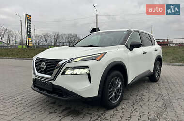 Внедорожник / Кроссовер Nissan Rogue 2021 в Виннице