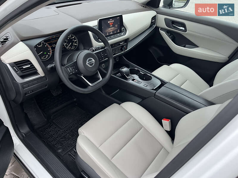 Внедорожник / Кроссовер Nissan Rogue 2021 в Виннице