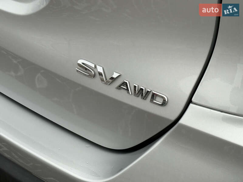 Внедорожник / Кроссовер Nissan Rogue 2018 в Харькове