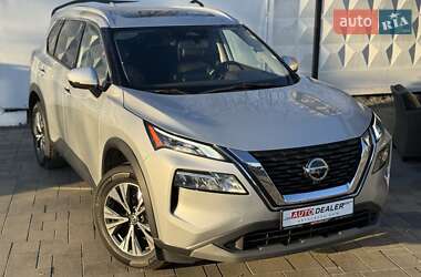 Внедорожник / Кроссовер Nissan Rogue 2020 в Киеве