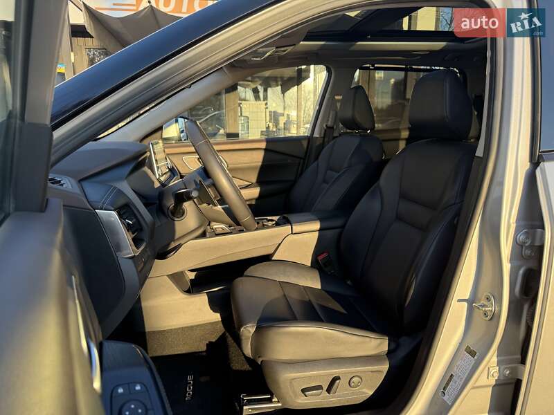 Позашляховик / Кросовер Nissan Rogue 2020 в Києві