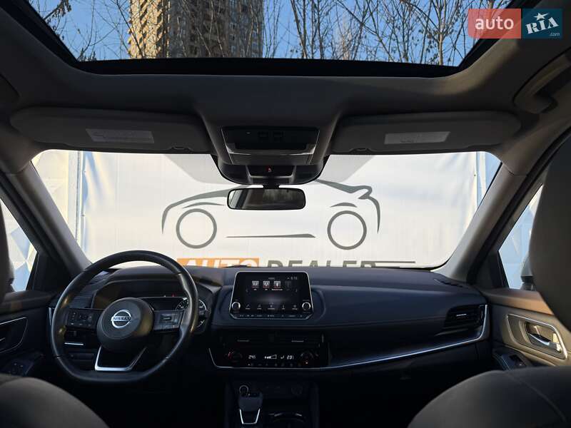 Позашляховик / Кросовер Nissan Rogue 2020 в Києві