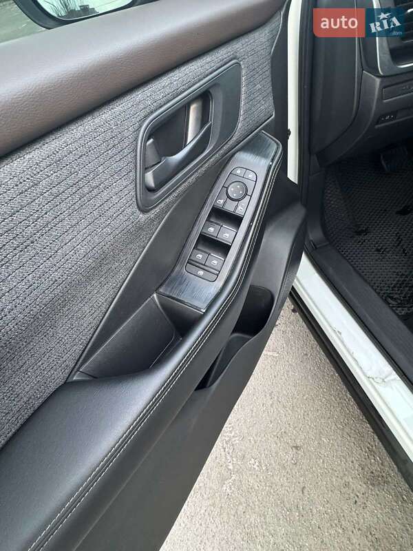 Внедорожник / Кроссовер Nissan Rogue 2022 в Днепре