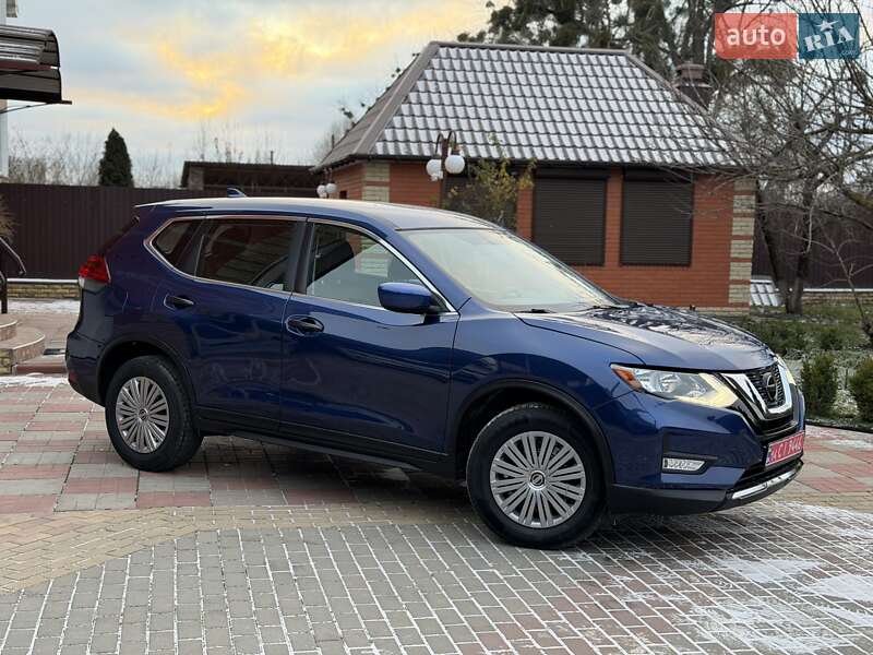 Позашляховик / Кросовер Nissan Rogue 2018 в Вінниці